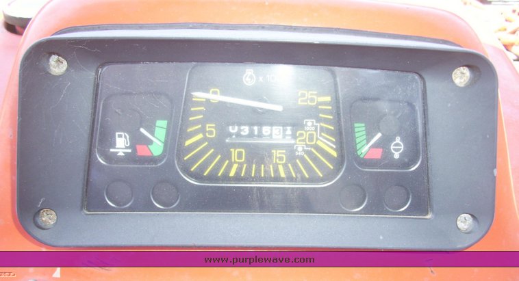 image for item 5352 1989 Ford 6610 tractor