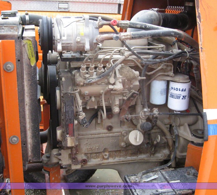 image for item 6860 1998 Broce RC-350 self propelled broom