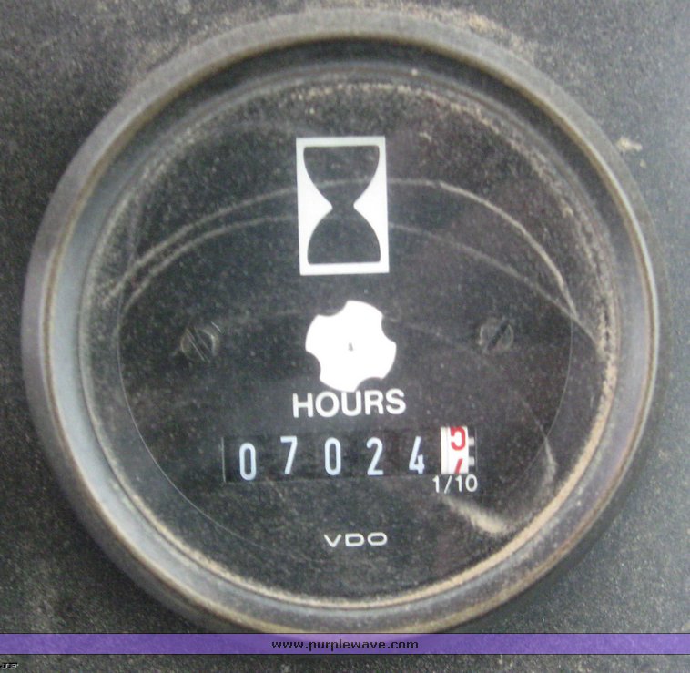 image for item 6869 1990 John Deere 850B dozer