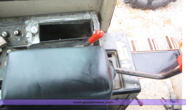 image for item 6869 1990 John Deere 850B dozer