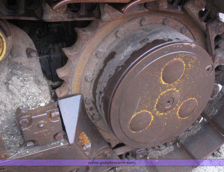 image for item 6869 1990 John Deere 850B dozer