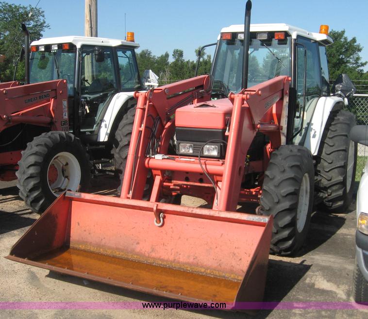 image for item 8405 1996 New Holland 7740SL wheel tractor