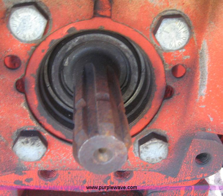 image for item 8405 1996 New Holland 7740SL wheel tractor