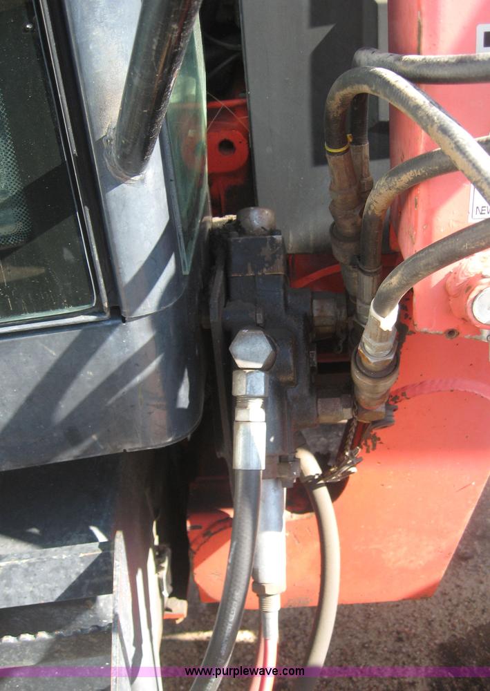 image for item 8405 1996 New Holland 7740SL wheel tractor