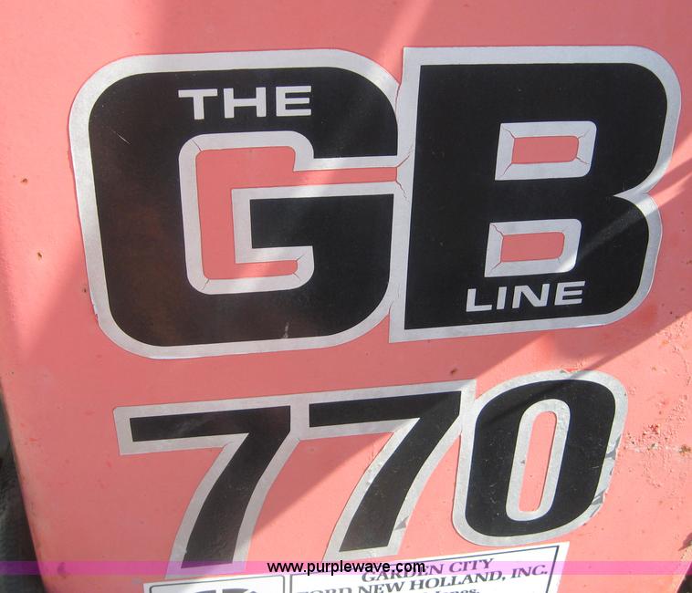 image for item 8405 1996 New Holland 7740SL wheel tractor