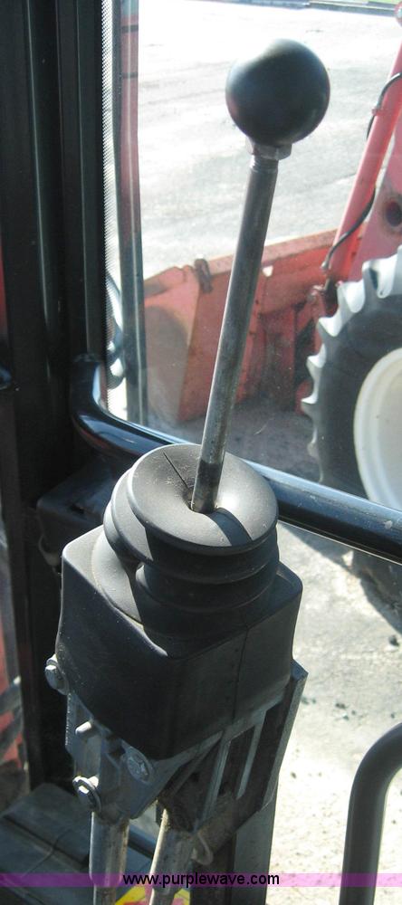 image for item 8405 1996 New Holland 7740SL wheel tractor