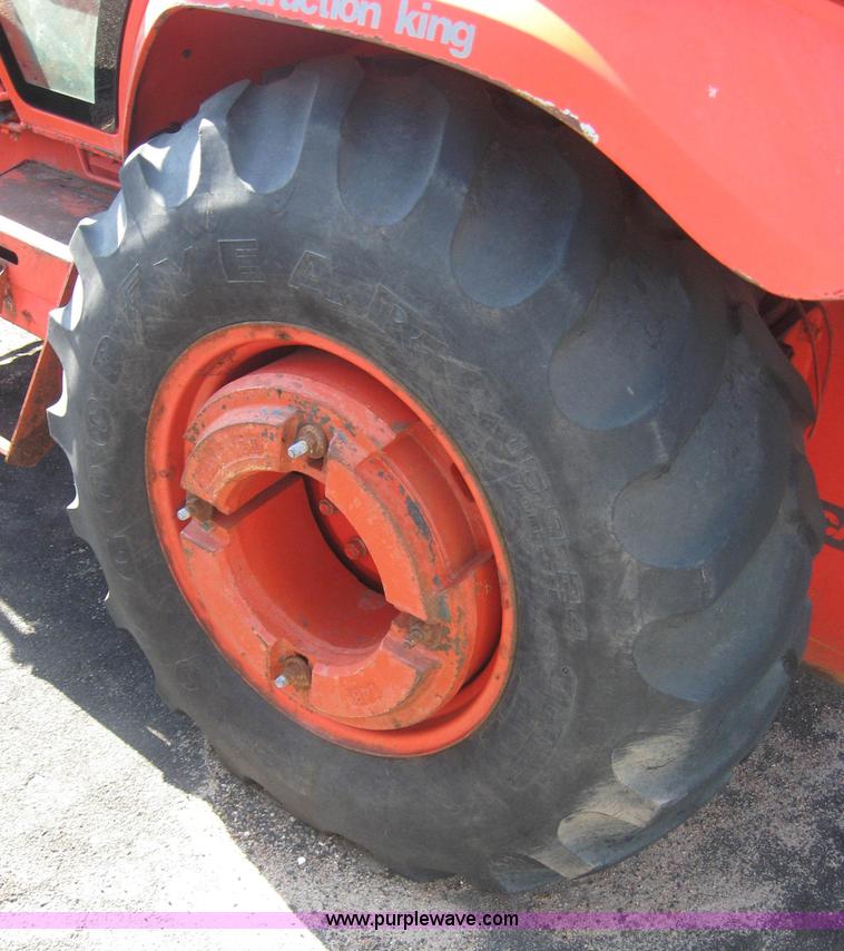 image for item 8407 1990 Case 580K wheel tractor