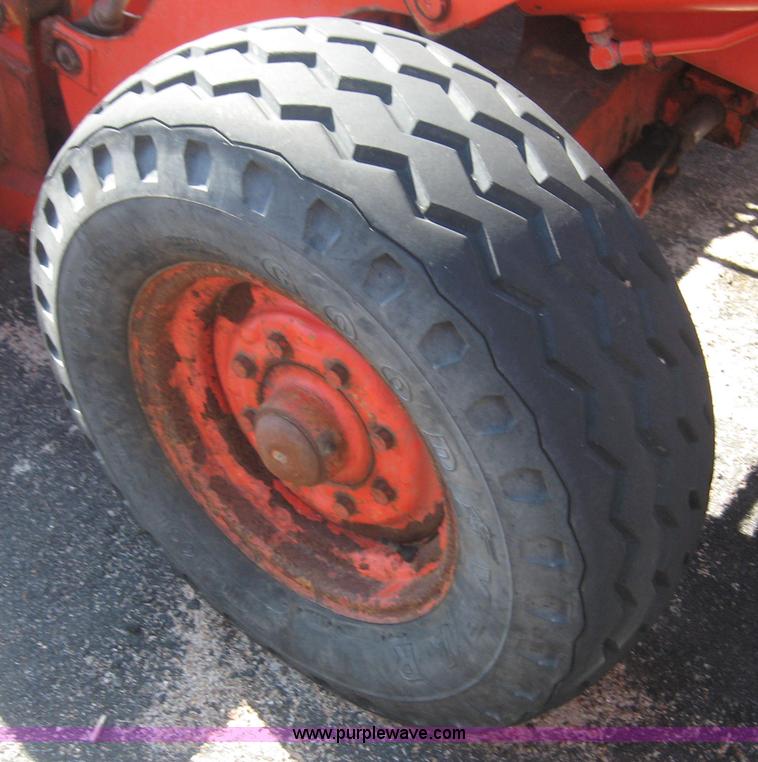 image for item 8407 1990 Case 580K wheel tractor