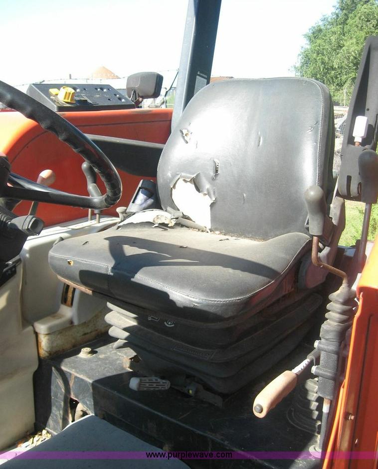 image for item 8427 1994 New Holland 6640SL tractor