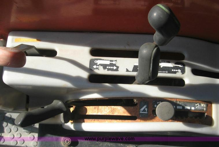 image for item 8427 1994 New Holland 6640SL tractor