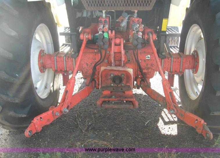 image for item 8428 1996 New Holland 6640SL tractor