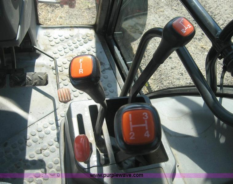 image for item 8428 1996 New Holland 6640SL tractor