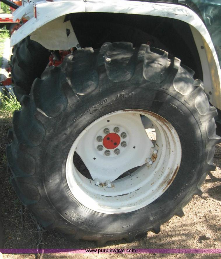 image for item 8429 1996 New Holland 6640SL tractor