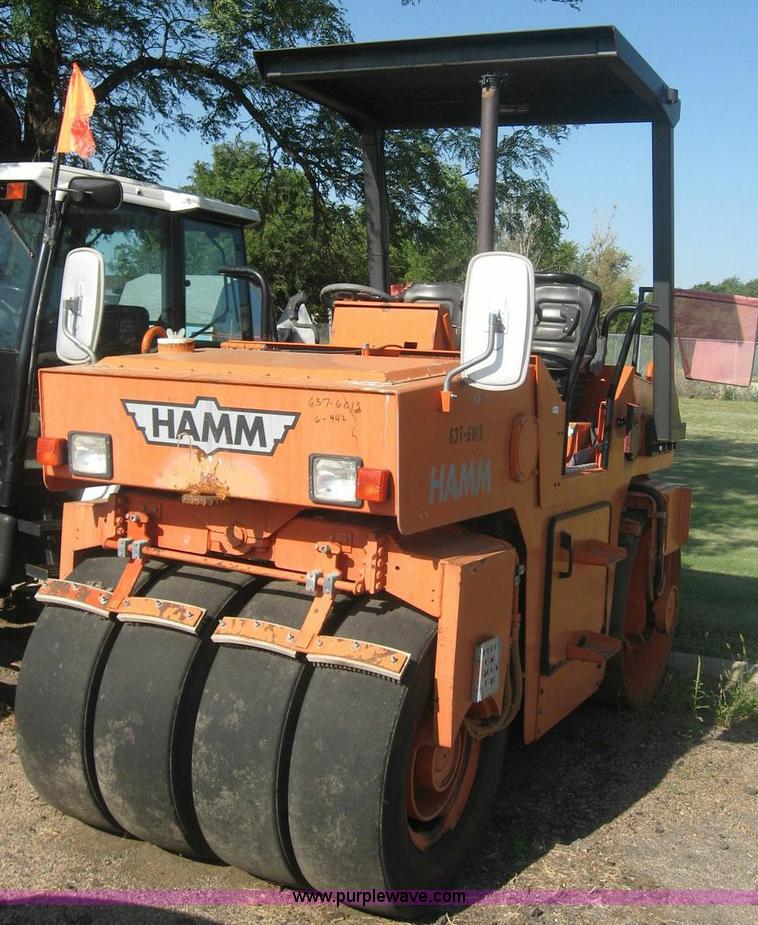 image for item 8431 1993 Hamm DV6K combination roller