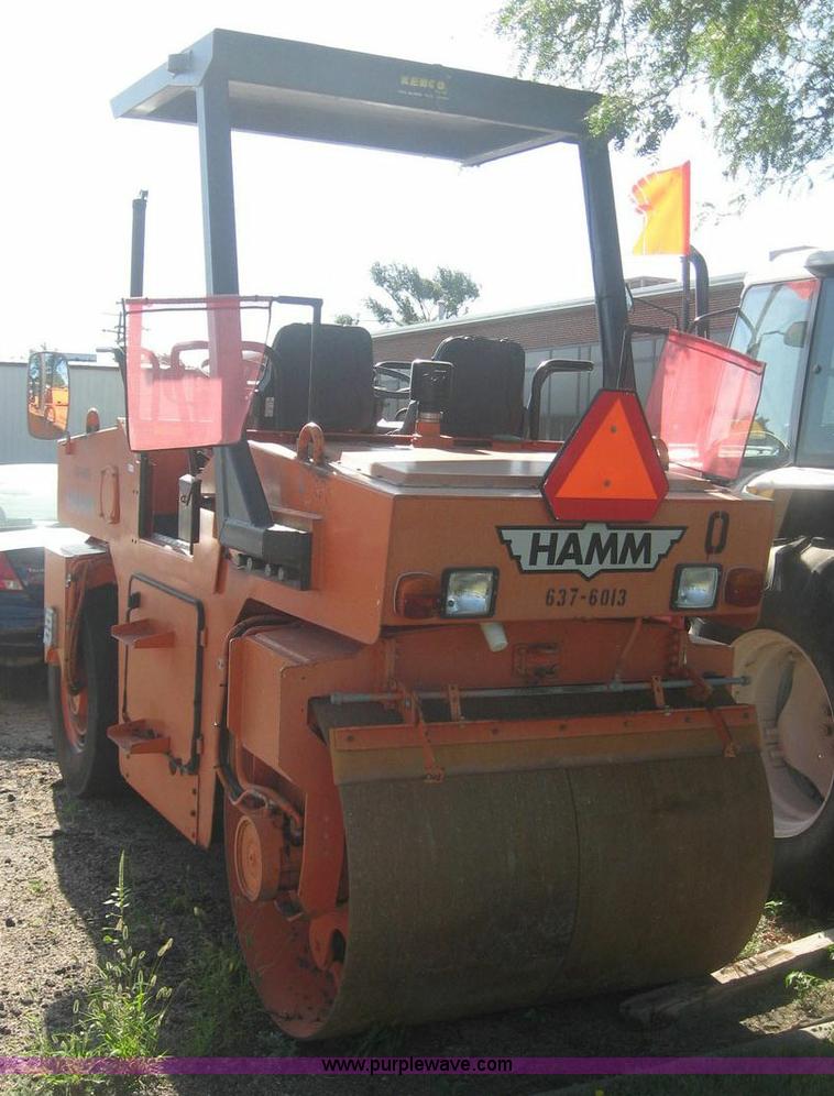 image for item 8431 1993 Hamm DV6K combination roller