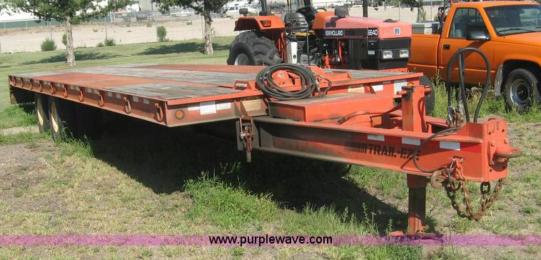 image for item 8432 2001 Felling tandem axle trailer