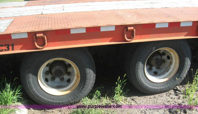 image for item 8432 2001 Felling tandem axle trailer
