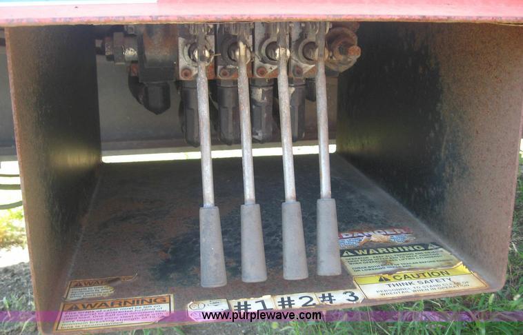 image for item 8432 2001 Felling tandem axle trailer