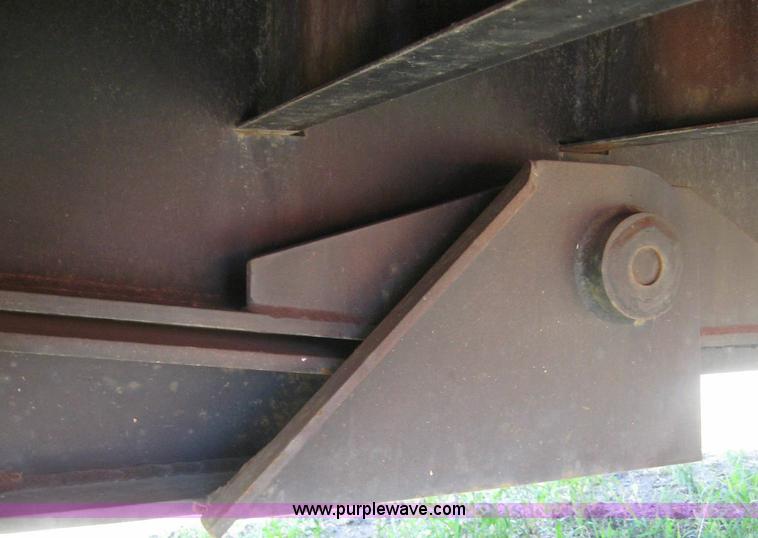 image for item 8432 2001 Felling tandem axle trailer