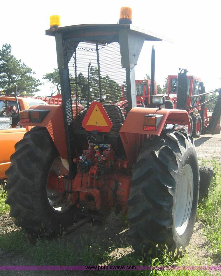 image for item 8433 1994 New Holland 6640SL tractor