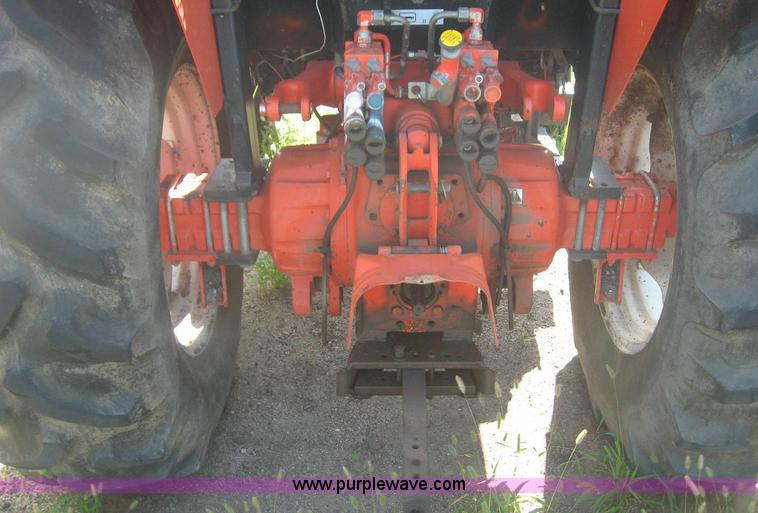 image for item 8433 1994 New Holland 6640SL tractor