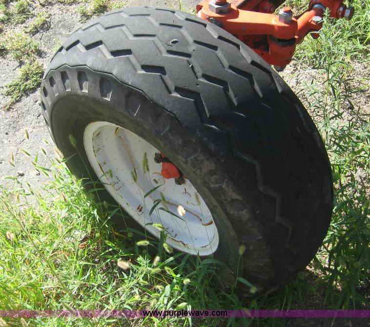 image for item 8433 1994 New Holland 6640SL tractor