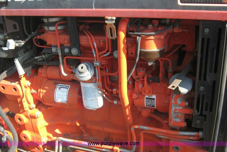 image for item 8433 1994 New Holland 6640SL tractor