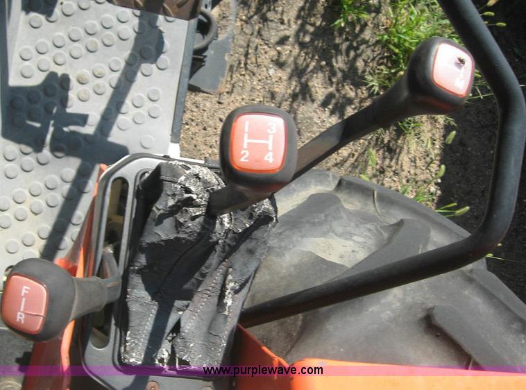 image for item 8433 1994 New Holland 6640SL tractor