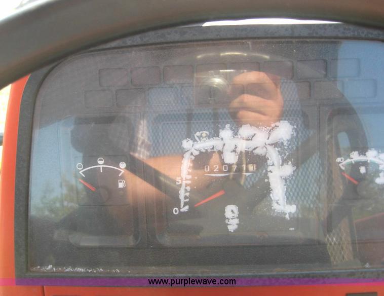 image for item 8433 1994 New Holland 6640SL tractor