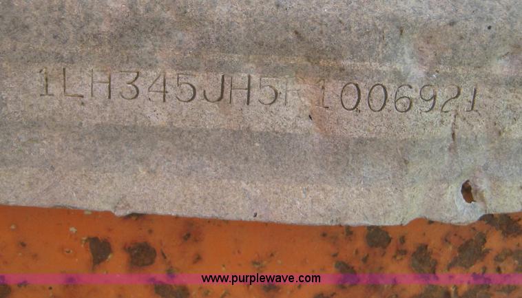 image for item 8442 1994 Landoll tandem axle trailer