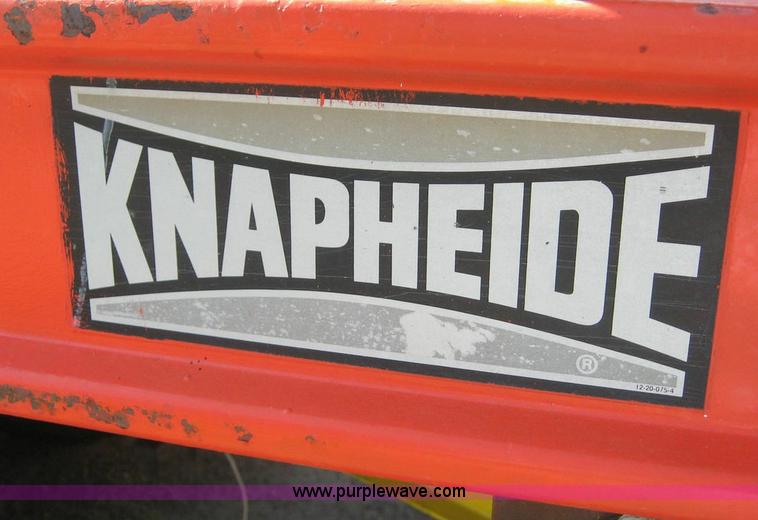 image for item 8443 1995 International 4000 Series 4900 truck