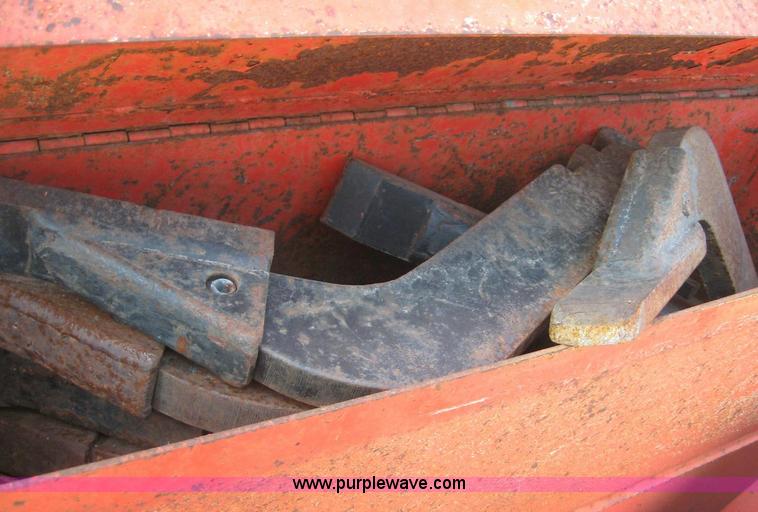 image for item 8444 1996 Champion 710A motor grader