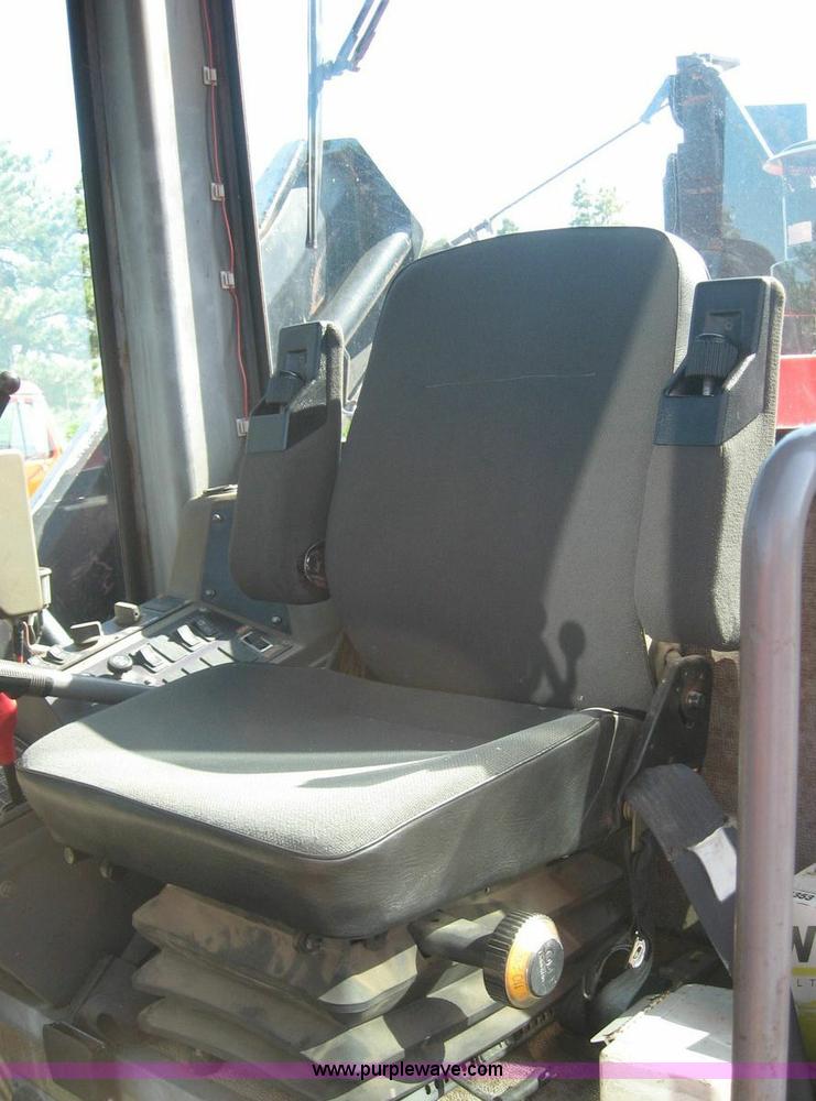 image for item 8444 1996 Champion 710A motor grader