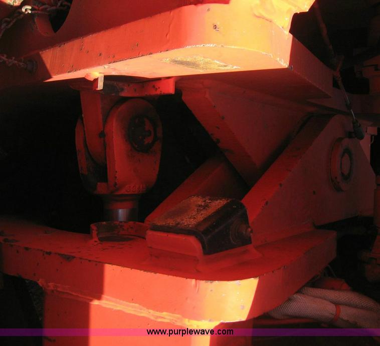 image for item 8444 1996 Champion 710A motor grader