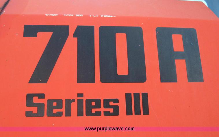 image for item 8445 1995 Champion 710A motor grader