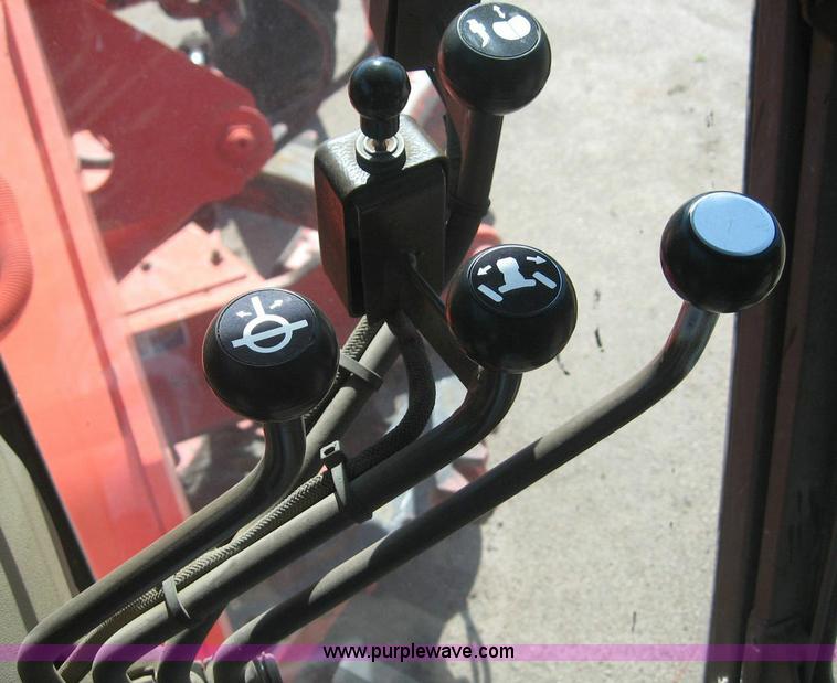 image for item 8445 1995 Champion 710A motor grader