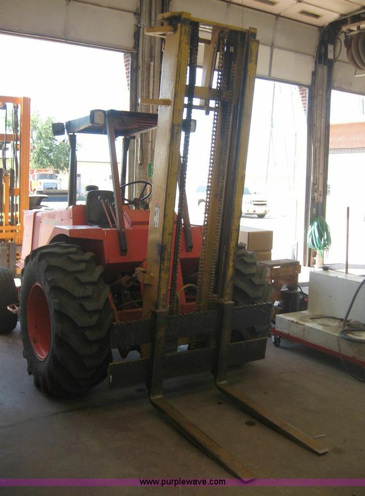 image for item 8463 1992 John Deere all terrain forklift
