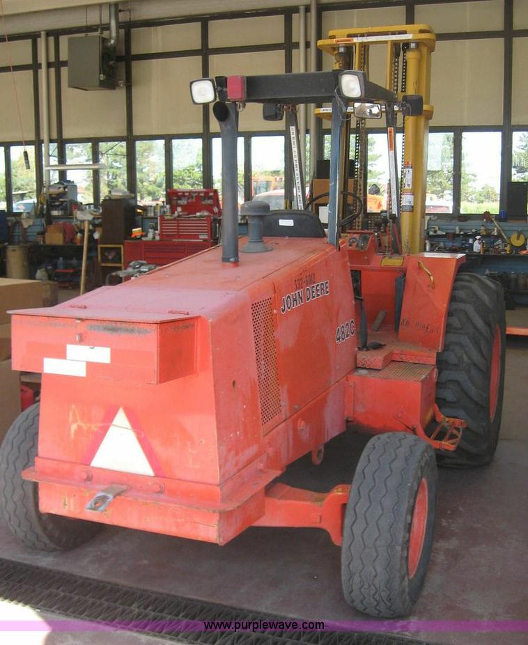 image for item 8463 1992 John Deere all terrain forklift