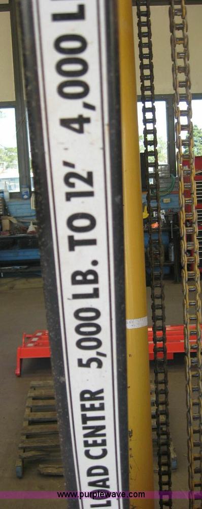 image for item 8463 1992 John Deere all terrain forklift