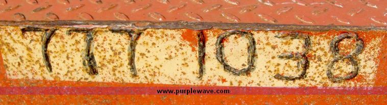 image for item 8481 1988 Landoll model 345-31 20-ton trailer with winch