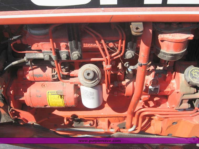 image for item 8501 1994 New Holland 6640SL tractor