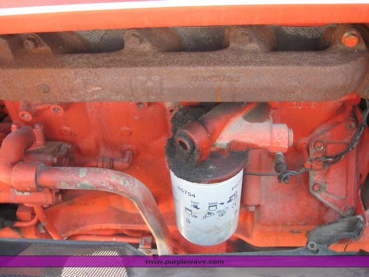 image for item 8502 1993 New Holland 6640SL tractor