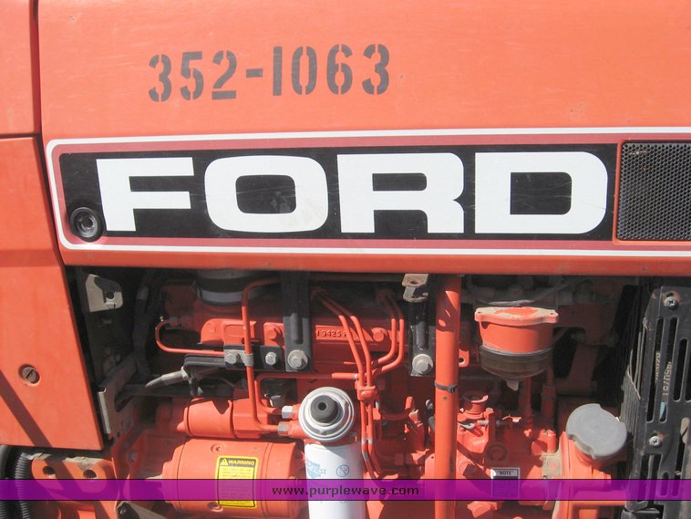 image for item 8502 1993 New Holland 6640SL tractor