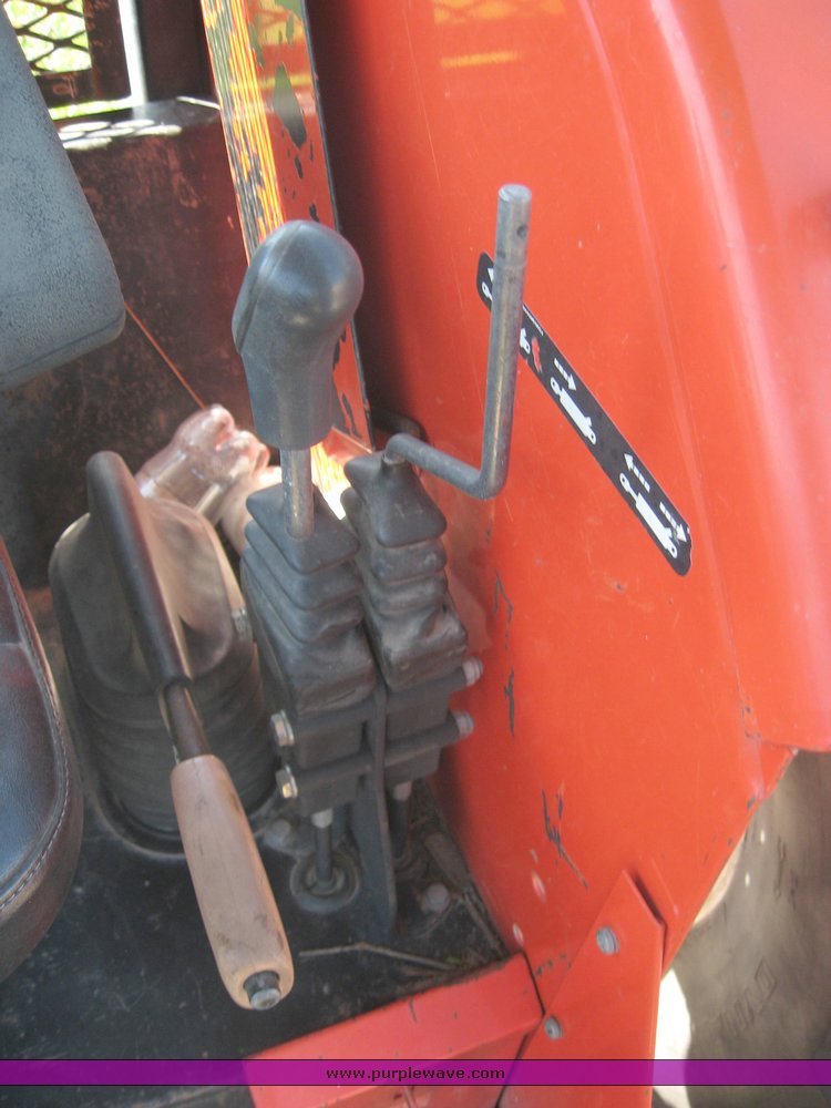 image for item 8502 1993 New Holland 6640SL tractor