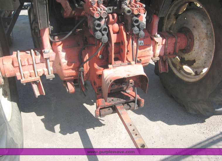 image for item 8503 1996 New Holland 6640SL tractor