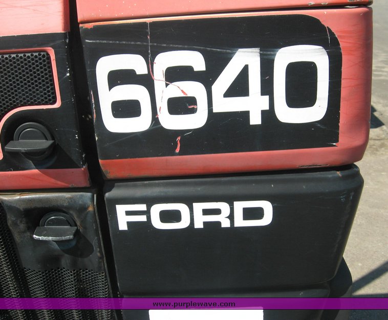 image for item 8504 1996 New Holland 6640SL tractor