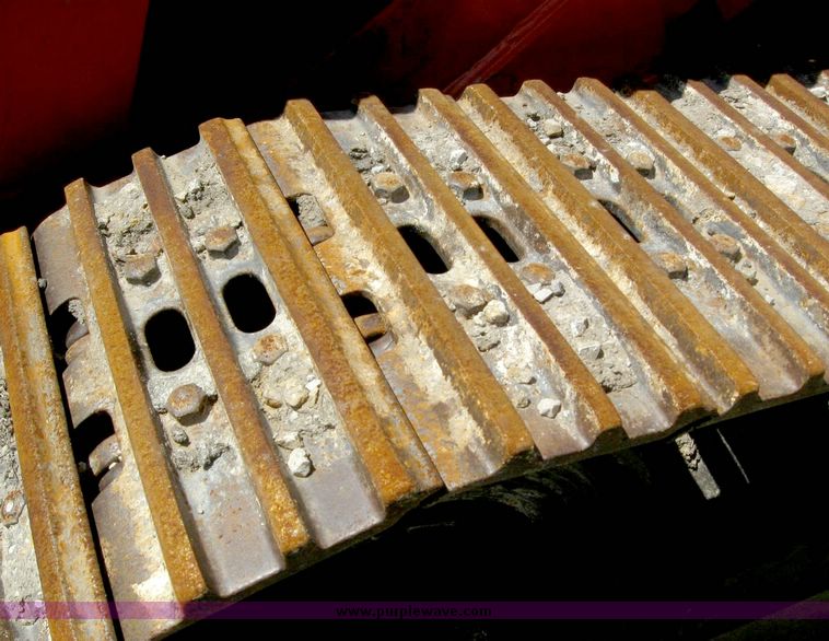 image for item 8516 1989 Case 1155E crawler tractor loader