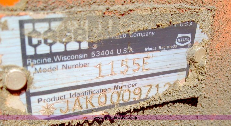 image for item 8516 1989 Case 1155E crawler tractor loader