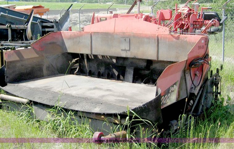 image for item 8520 1996 Leeboy 1000BH asphalt paver