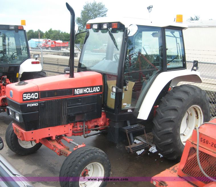 image for item 8568 1998 New Holland 5640SL tractor